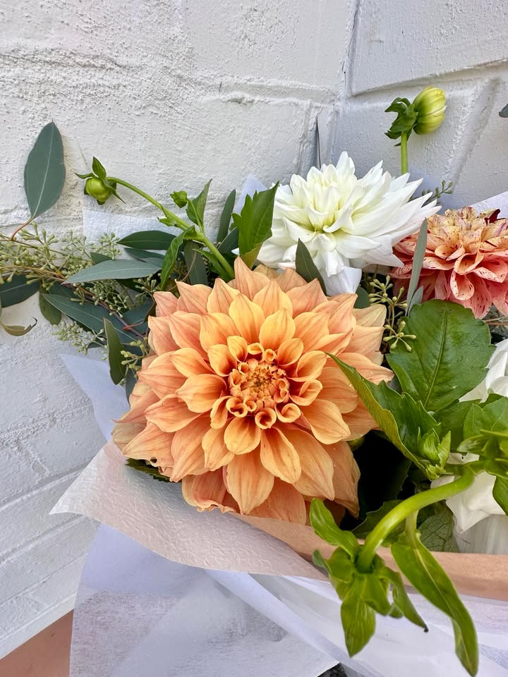 Murdoch Florist & Flower Delivery | Same-Day Flowers