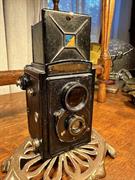 Vintage German c1930s Voigtländer Brilliant Top Lens Metal Bodied Box Camera