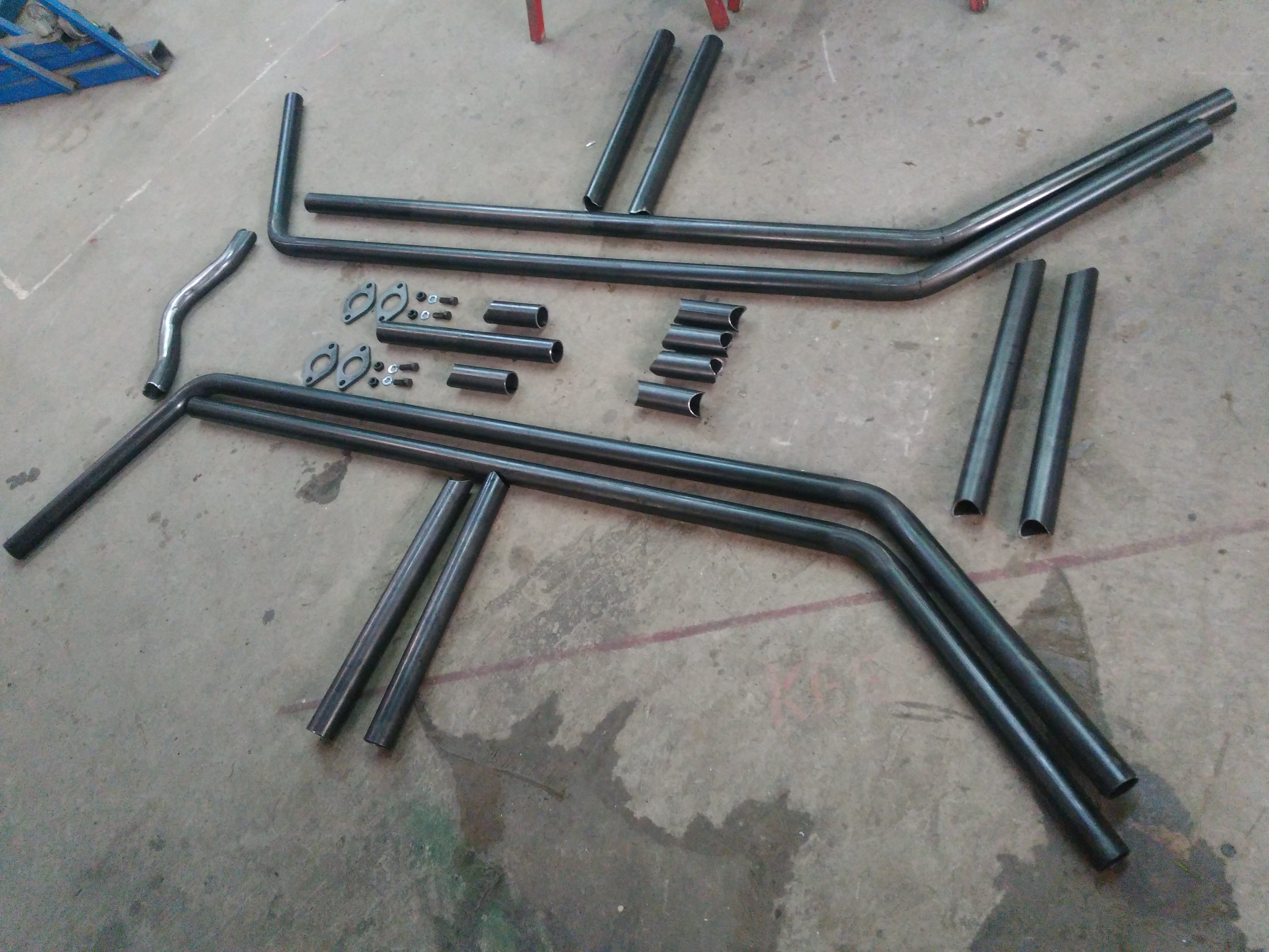 Hot Rod Chassis universal X member kits